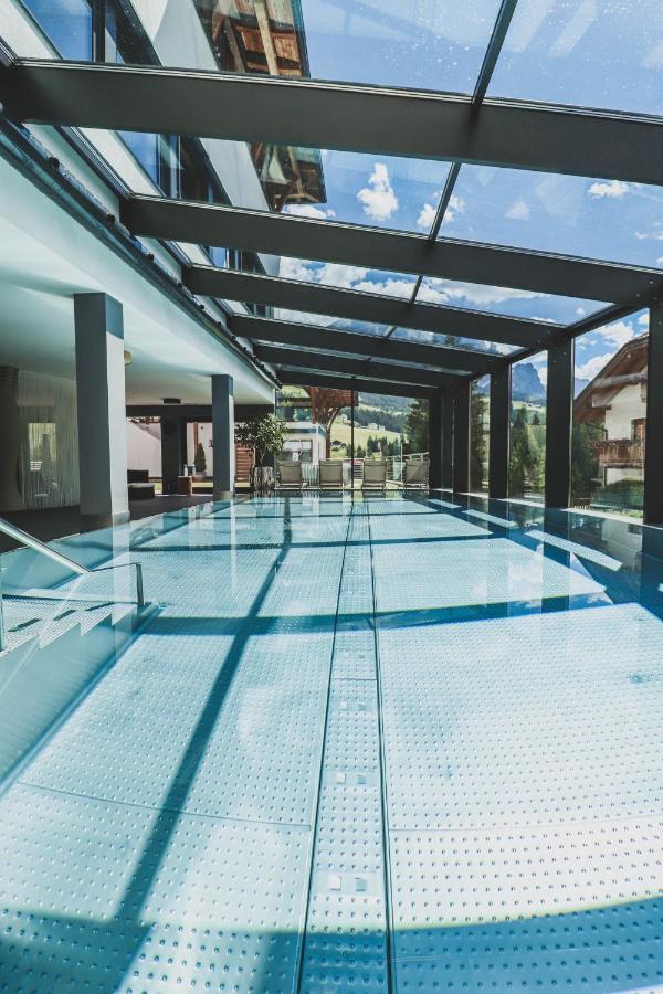Hotel Ciasa Soleil ลาวิลลา ภายนอก รูปภาพ