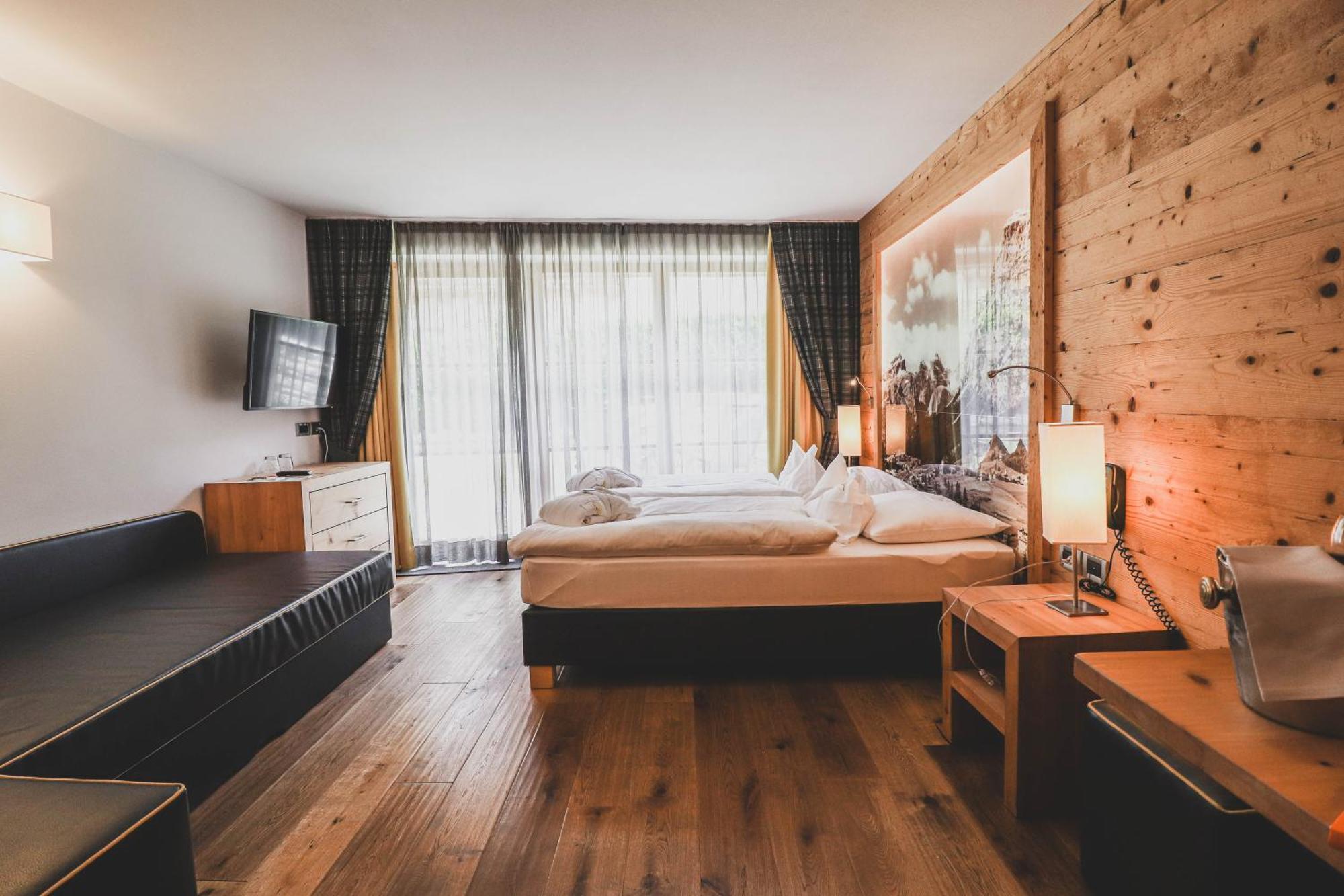 Hotel Ciasa Soleil ลาวิลลา ภายนอก รูปภาพ