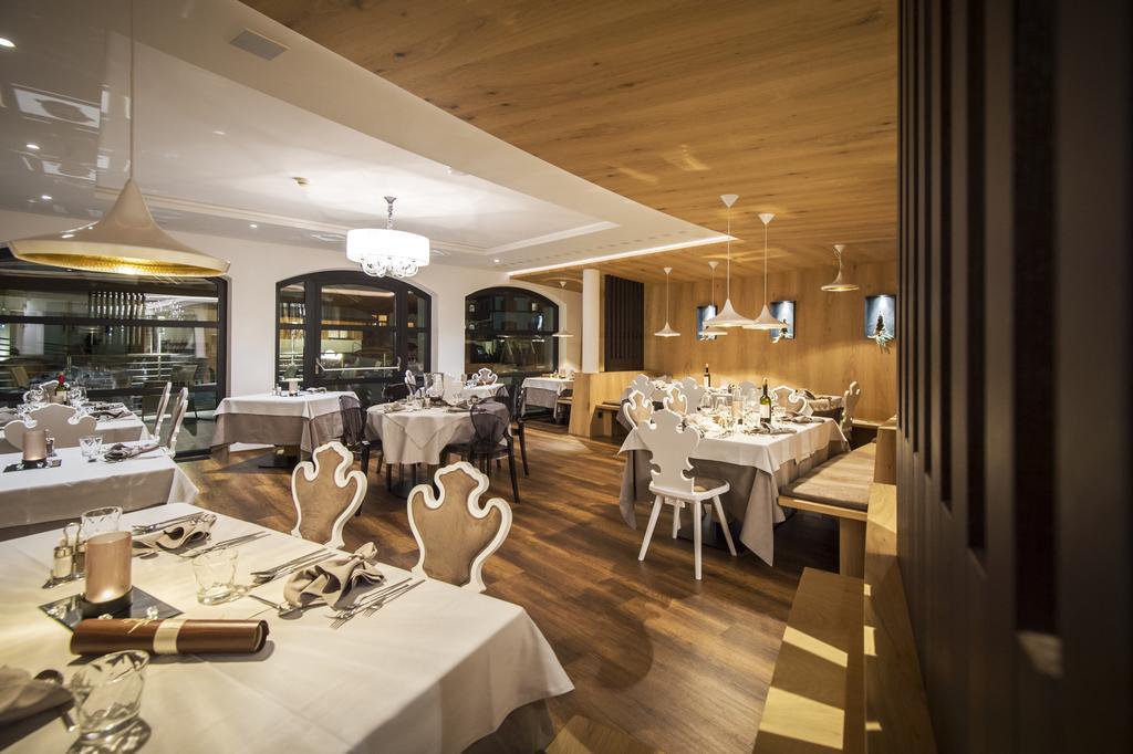Hotel Ciasa Soleil ลาวิลลา ภายนอก รูปภาพ